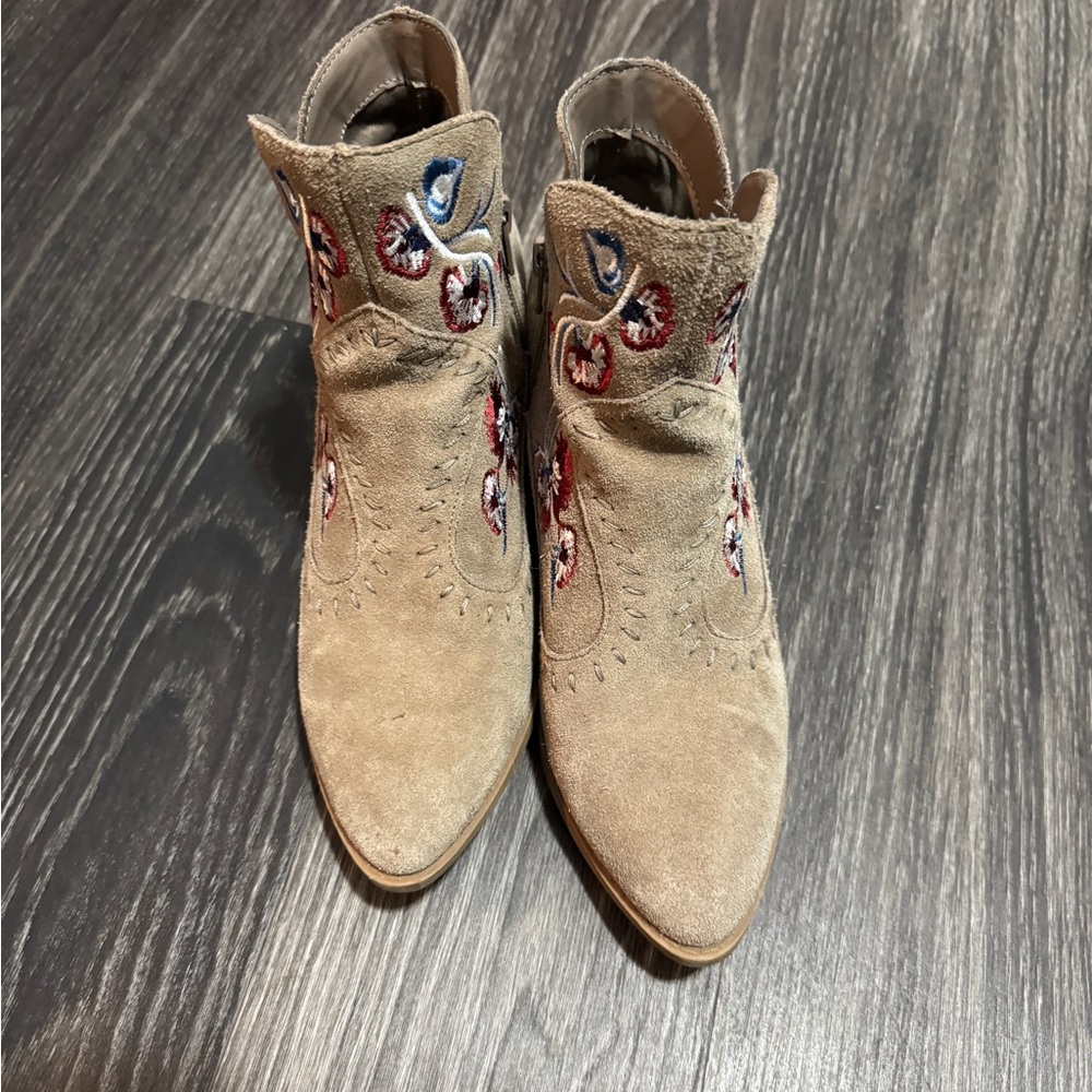 Western Booties - Picture 4 of 5